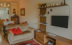 Apartamento Vivendas de Canela, uma quadra da Catedral